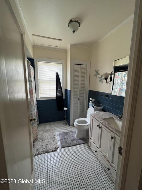 1543 Dewitt St, Schenectady, NY 12303 photo 9