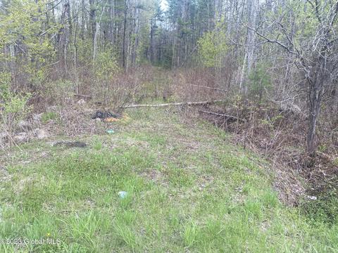 956 Co Hwy 110, Broadalbin, NY 12025