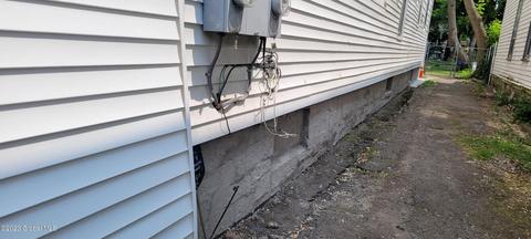142 Mcclellan St, Schenectady, NY 12304 photo 7