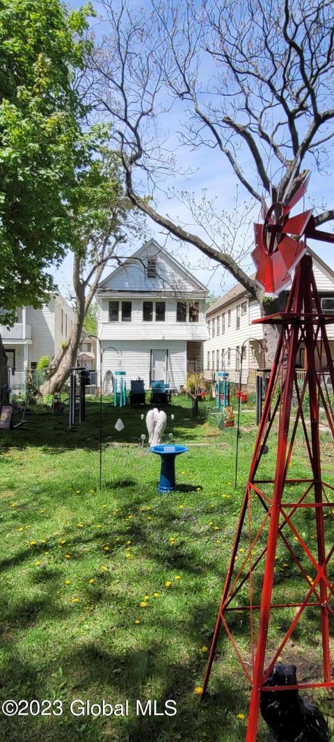 142 Mcclellan St, Schenectady, NY 12304 photo 6