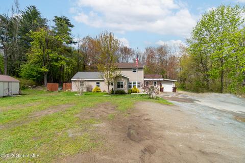 1636 Spring Ave Ext, Wynantskill, NY 12198 | 44 Photos - Movoto