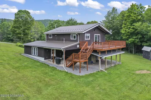 177 Joe Chamberlain Rd, Cherry Valley, NY 13320