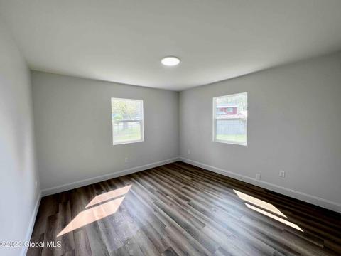 1101 Outer Dr, Schenectady, NY 12303 photo 12