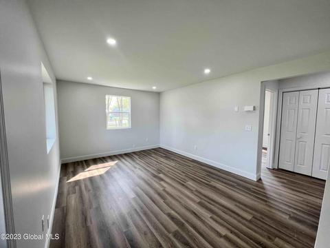 1101 Outer Dr, Schenectady, NY 12303 photo 8