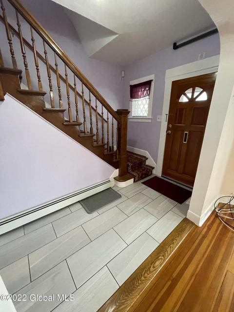 55 Elder St, Schenectady, NY 12304 photo 3