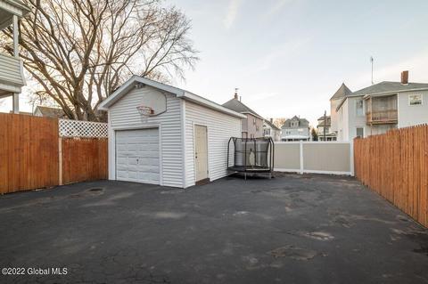 55 Elder St, Schenectady, NY 12304 photo 34