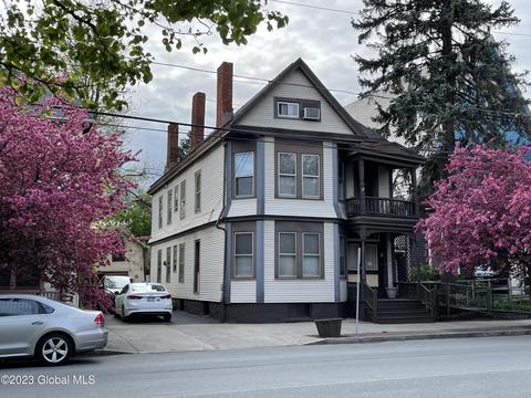 3357 6th Ave, Troy, NY 12180