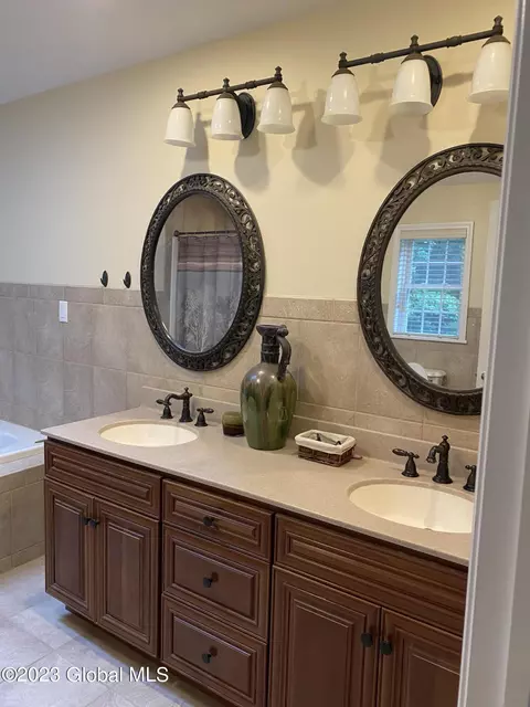 792 Swaggertown Rd, Schenectady, NY 12302 photo 19