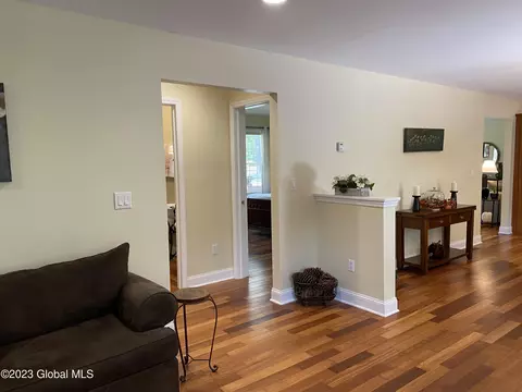 792 Swaggertown Rd, Schenectady, NY 12302 photo 13