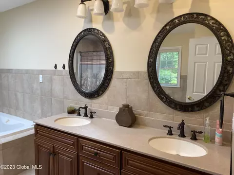 792 Swaggertown Rd, Schenectady, NY 12302 photo 20