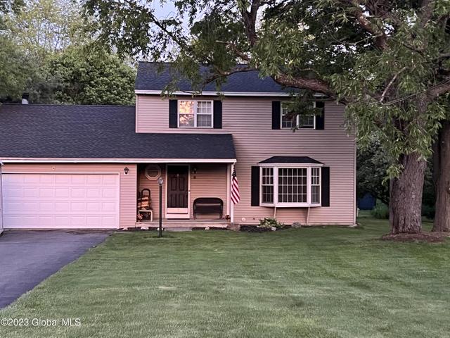 6 Marian Ct, Altamont, NY 12009