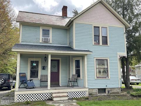 7 Gilmore Ave, Cambridge, NY 12816