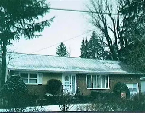 327 Vley Rd, Schenectady, NY 12302 photo 1