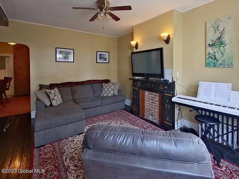 148 Front St, Schenectady, NY 12305 photo 6