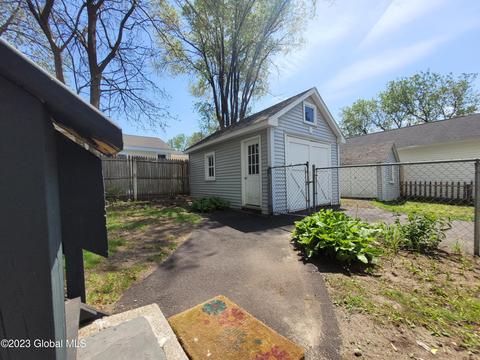 70 Starr Ave, Schenectady, NY 12304 photo 47