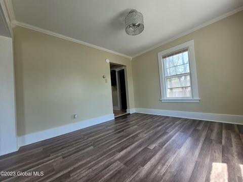 70 Starr Ave, Schenectady, NY 12304 photo 12