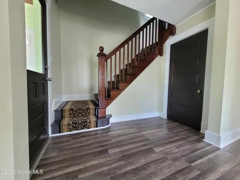 70 Starr Ave, Schenectady, NY 12304 photo 7