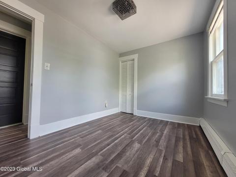 70 Starr Ave, Schenectady, NY 12304 photo 39