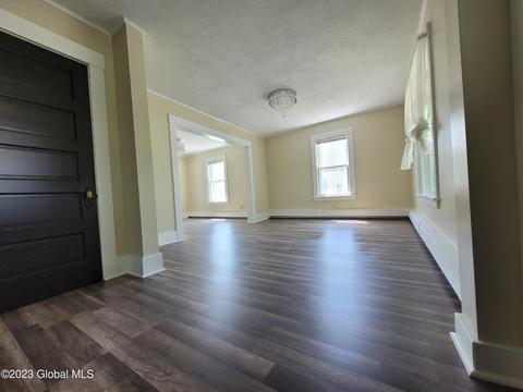 70 Starr Ave, Schenectady, NY 12304 photo 6