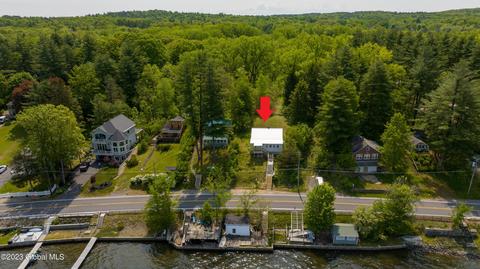 694 Nys Route 9p, Saratoga Springs, NY 12866