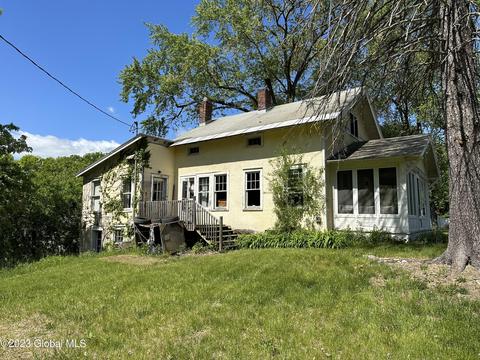 169 Hetcheltown Rd, Schenectady, NY 12302 photo 2