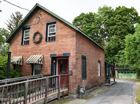 63 Elm St, Glens Falls, NY 12801
