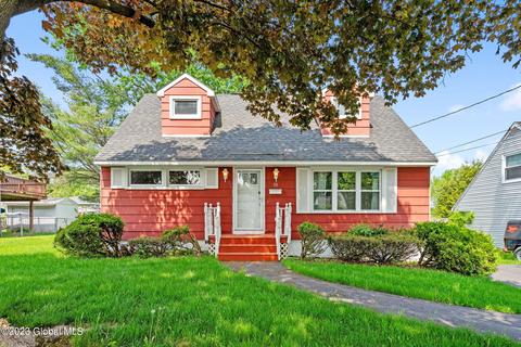 33 Oneil St, Troy, NY 12180