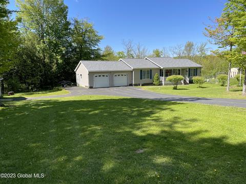 2059 Mudge Rd, Delanson, NY 12053