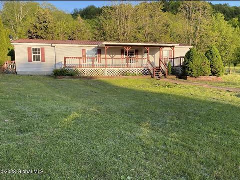 72 Todd Rd, Argyle, NY 12809 photo 3