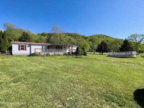 72 Todd Rd, Argyle, NY 12809 photo 4