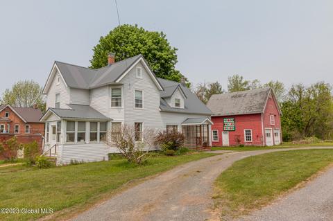 36 W Main St, Mayfield, NY 12117