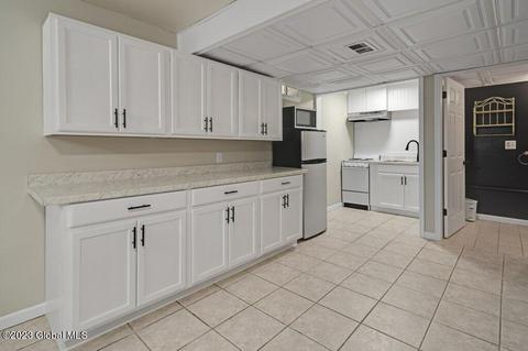 495 Chadwick Rd, Schenectady, NY 12304 photo 17