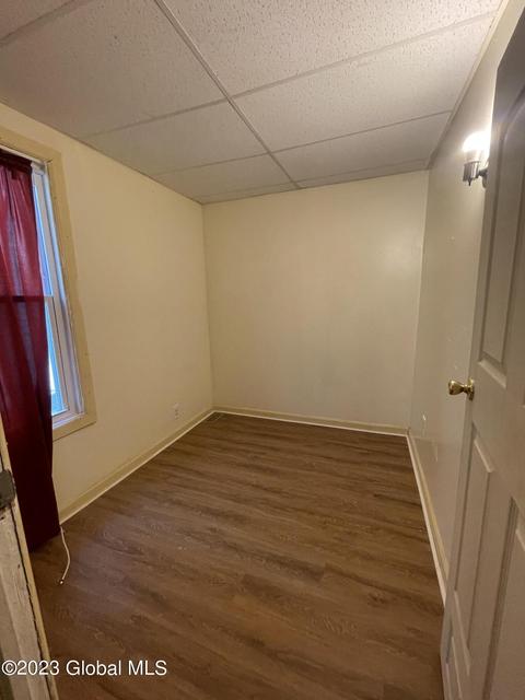 8 Daggett Ter, Schenectady, NY 12307 photo 4