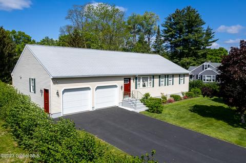 6 School Rd, Voorheesville, NY 12186