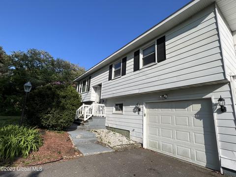 79 Mill Rd, Latham, NY 12110