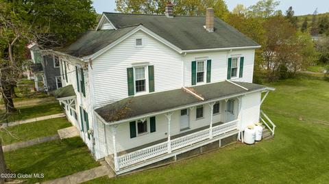 75 Main St, Cherry Valley, NY 13320
