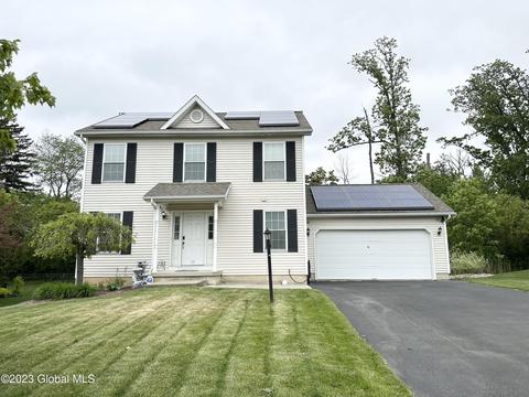 12 Breanna Dr, Schenectady, NY 12304