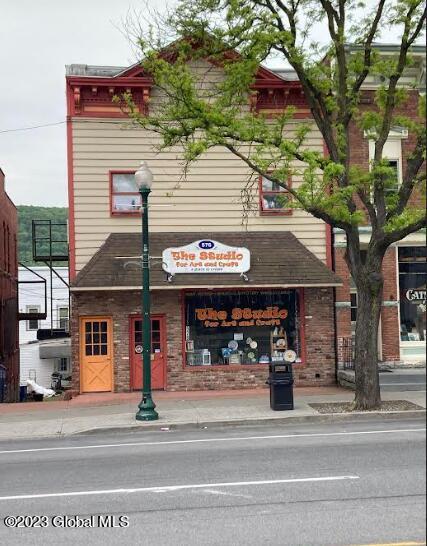 576 Main St, Cobleskill, NY 12043