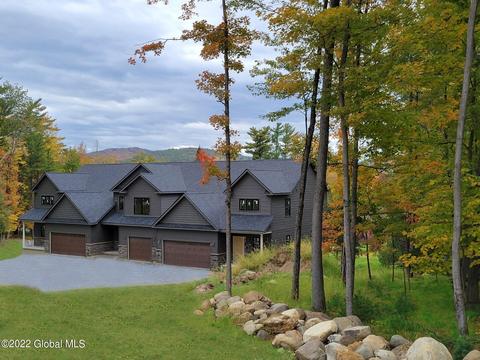 30 Hill Crest Ln #8, Lake George, NY 12845