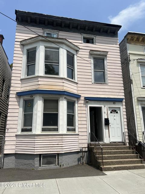 337 2nd St, Albany, NY 12206