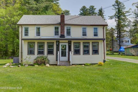 203 E Shore Rd W, Caroga Lake, NY 12032