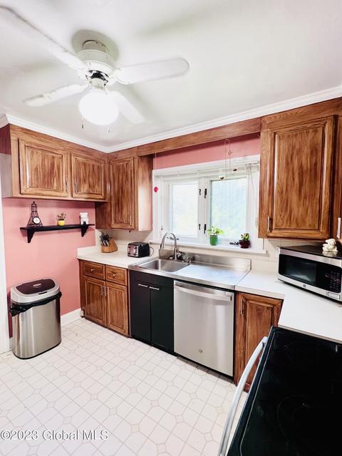 1316 Mcclellan St, Schenectady, NY 12309 photo 22
