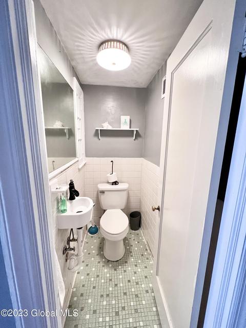 1316 Mcclellan St, Schenectady, NY 12309 photo 33