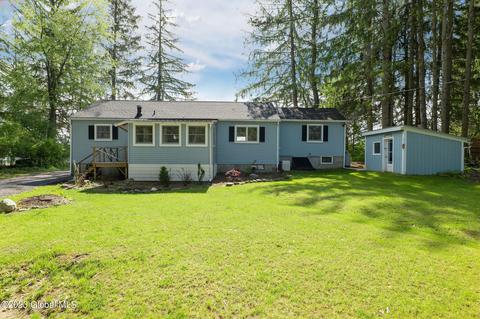515 W Duane Lake Rd, Duanesburg, NY 12056