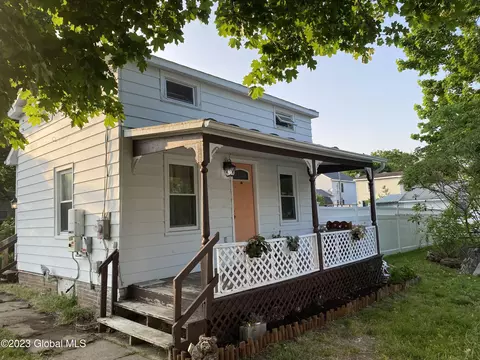 1 Jay St, Victory Mills, NY 12884