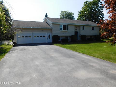 33 Sheehan Rd, Granville, NY 12832