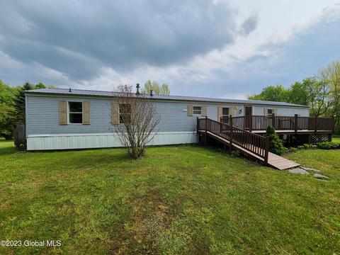 218 Tompkins Hill Rd, Jefferson, NY 12093