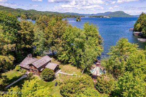 40 Treasure Point Rd, Diamond Point, NY 12824