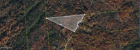235 Foster Rd, Cropseyville, NY 12052