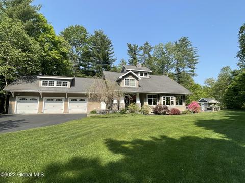 378 Colebrook Rd, Gansevoort, NY 12831